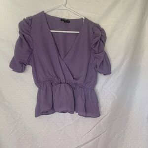 Chic Lavender V-Neck Blouse